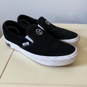 Vans Black Slip Ons (8.5w)